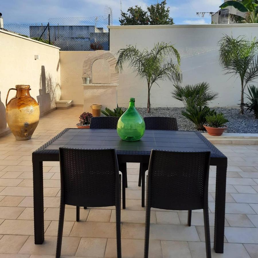 Casa Vacanze Lu Cumentu Maruggio Luaran gambar